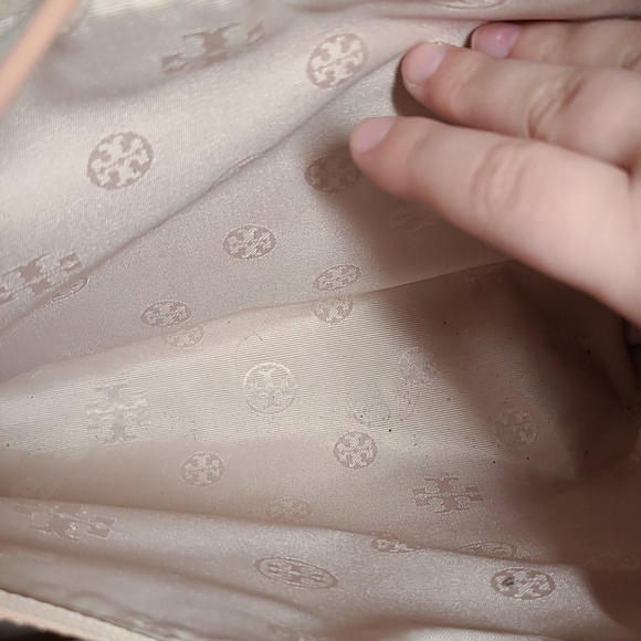 Blush pink Tory Burch tote - Picture 5 of 12